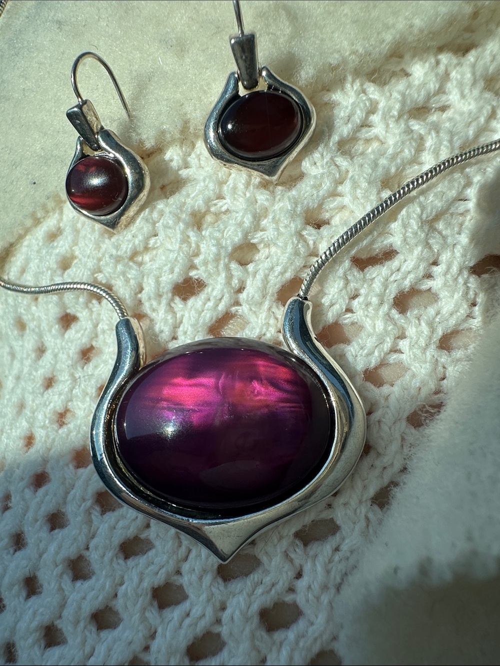 KC Collection Silver-Tone Necklace earring Set with Deep Purple Cabochon Pendant